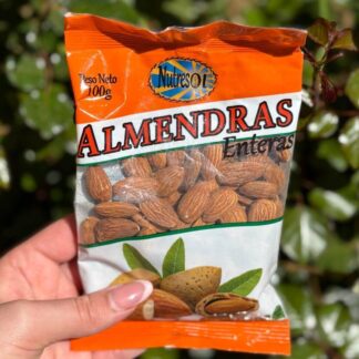 Almendra Entera